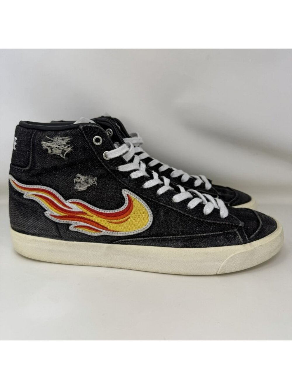 Nike Blazer Mid '77 Cleaveland Rocks Denium Flame Shoes Black Men’s Size 13